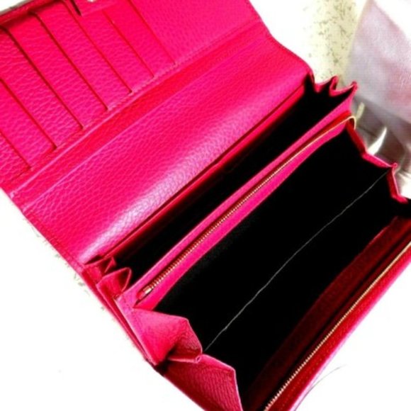 Gucci Fuchsia W Gold Hardware XL Checkbook Size - Picture 4 of 8